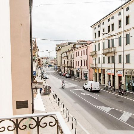 Intero Appartamento Nel Cuore Di Vicenza Kültér fotó